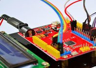 Verre Vindende Arduino-Autorobot het Leren Aanzetuitrusting met LCD Vertoning